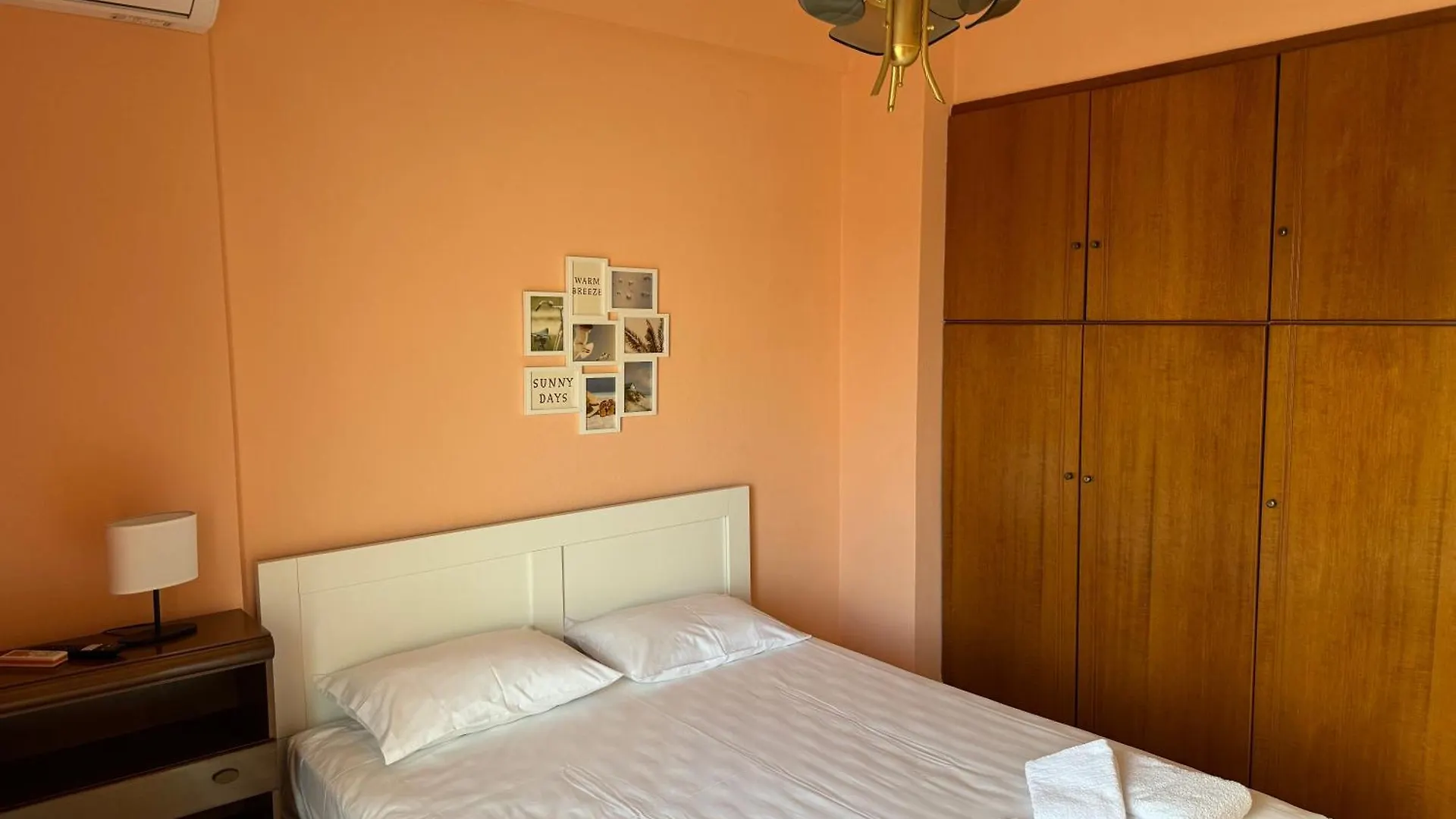 Family Apartment Nea Moudania
