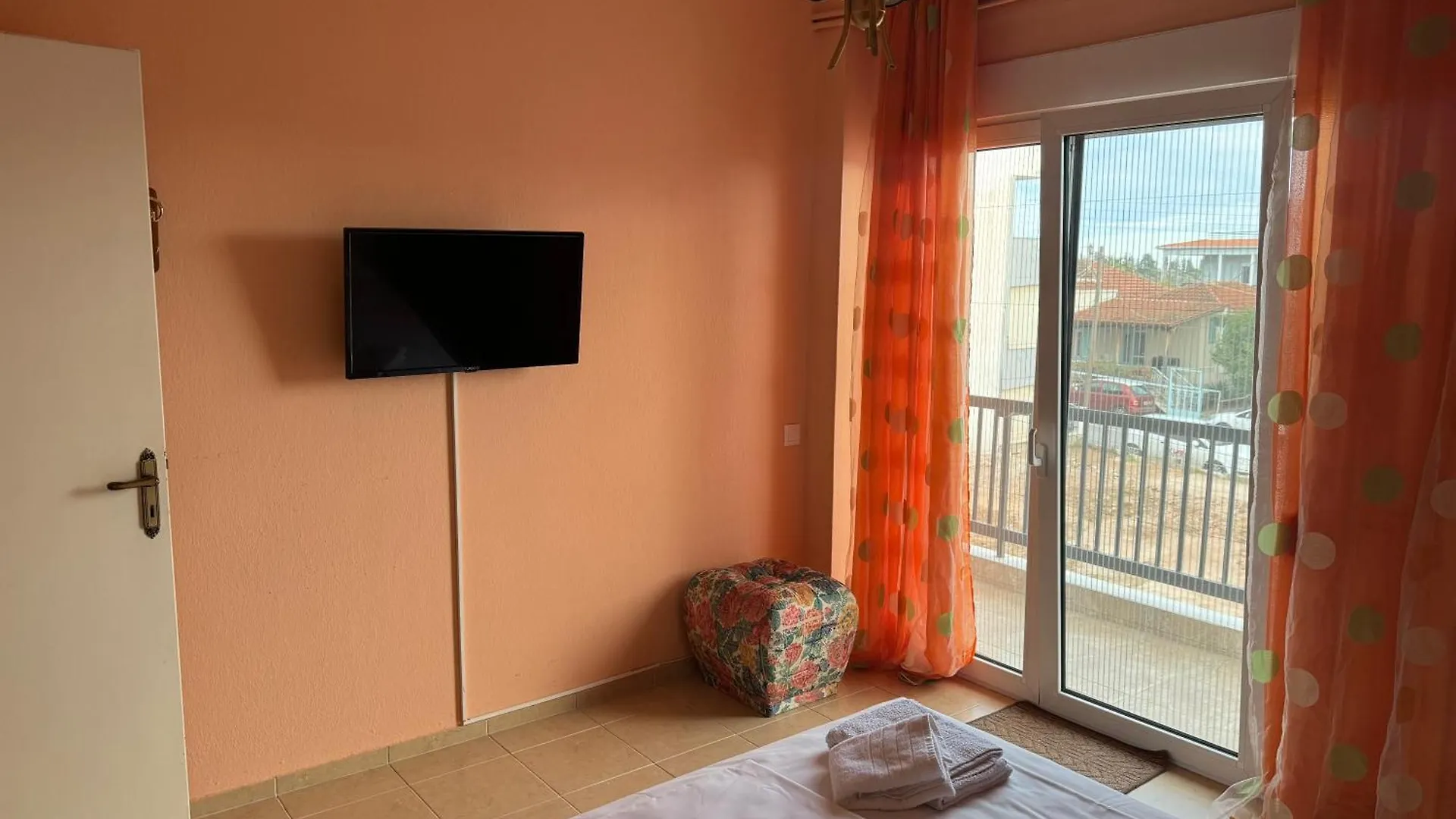 Family Apartment Nea Moudania