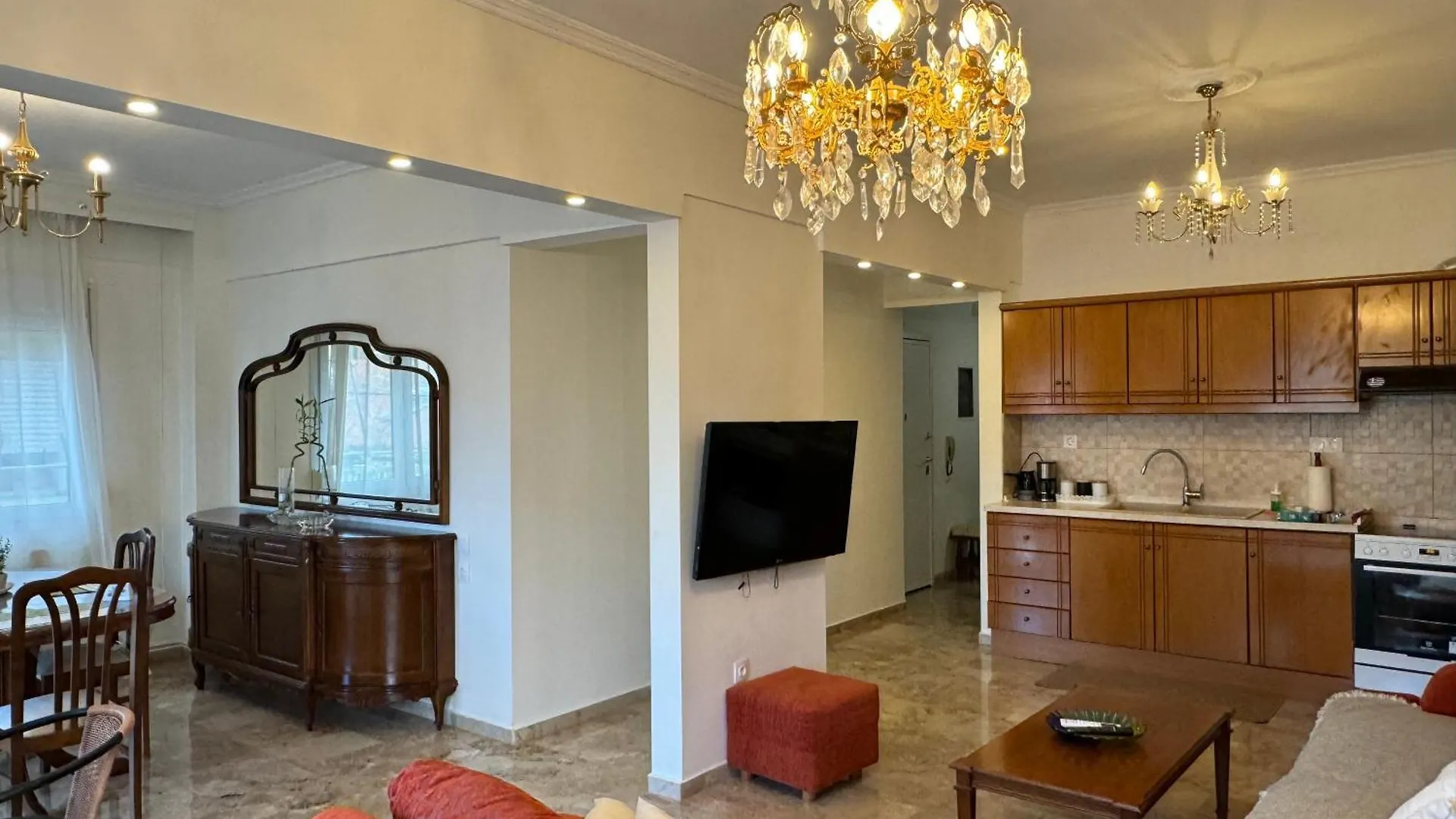 Family Apartment Nea Moudania Greece